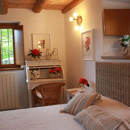 Ferienwohnung La Camelia D'Oro Oggebio Exterior foto