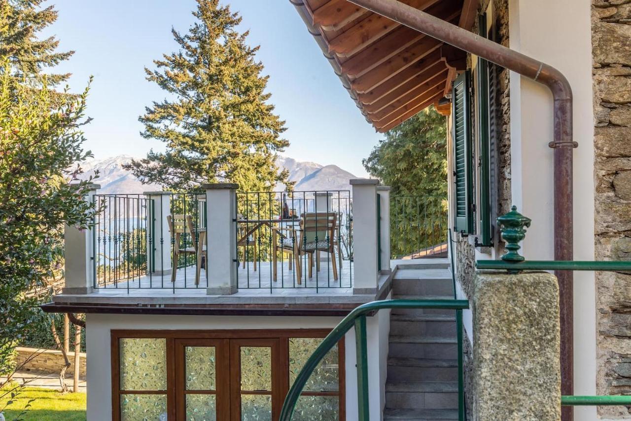 Ferienwohnung La Camelia D'Oro Oggebio Exterior foto