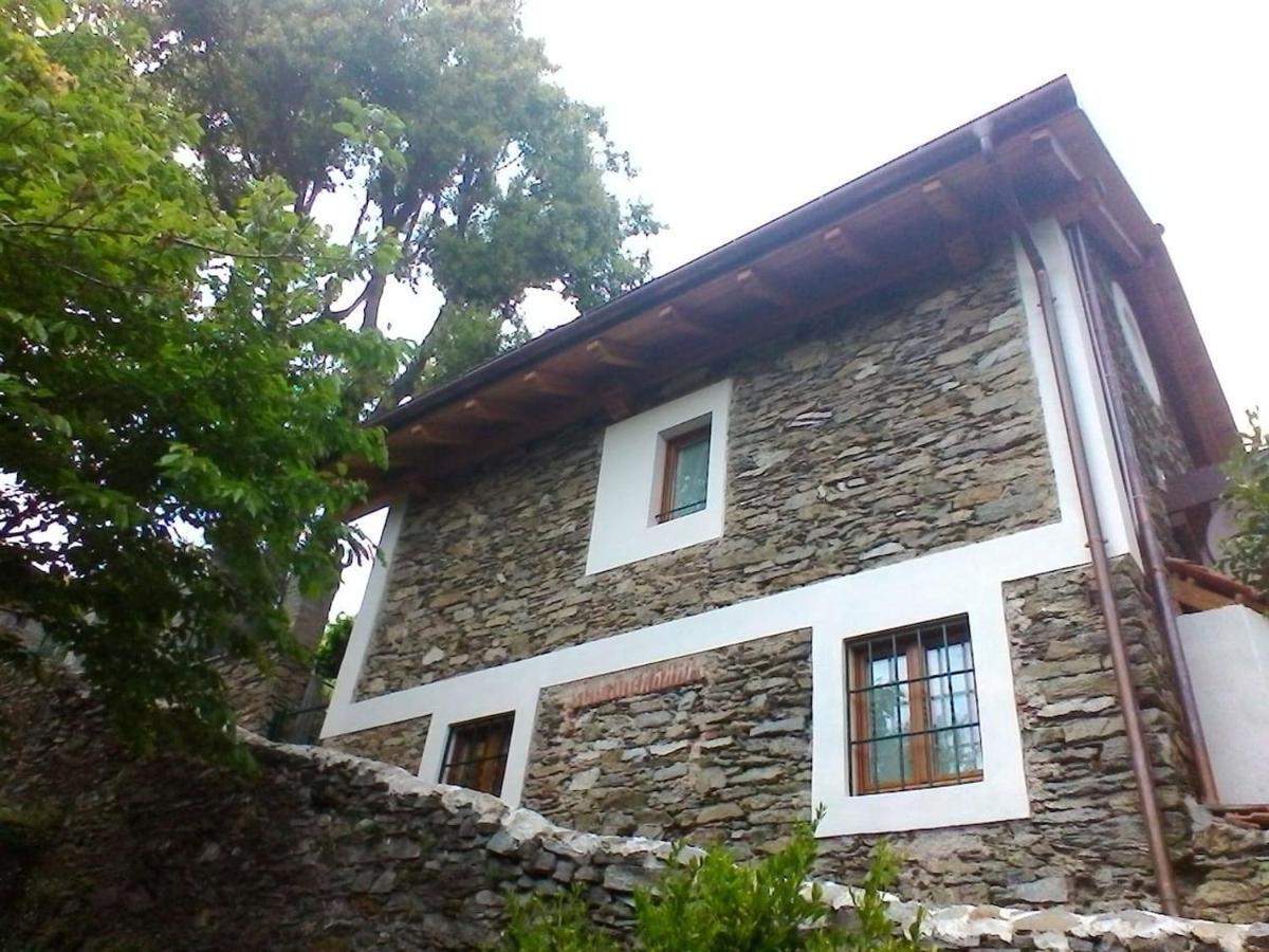 Ferienwohnung La Camelia D'Oro Oggebio Exterior foto