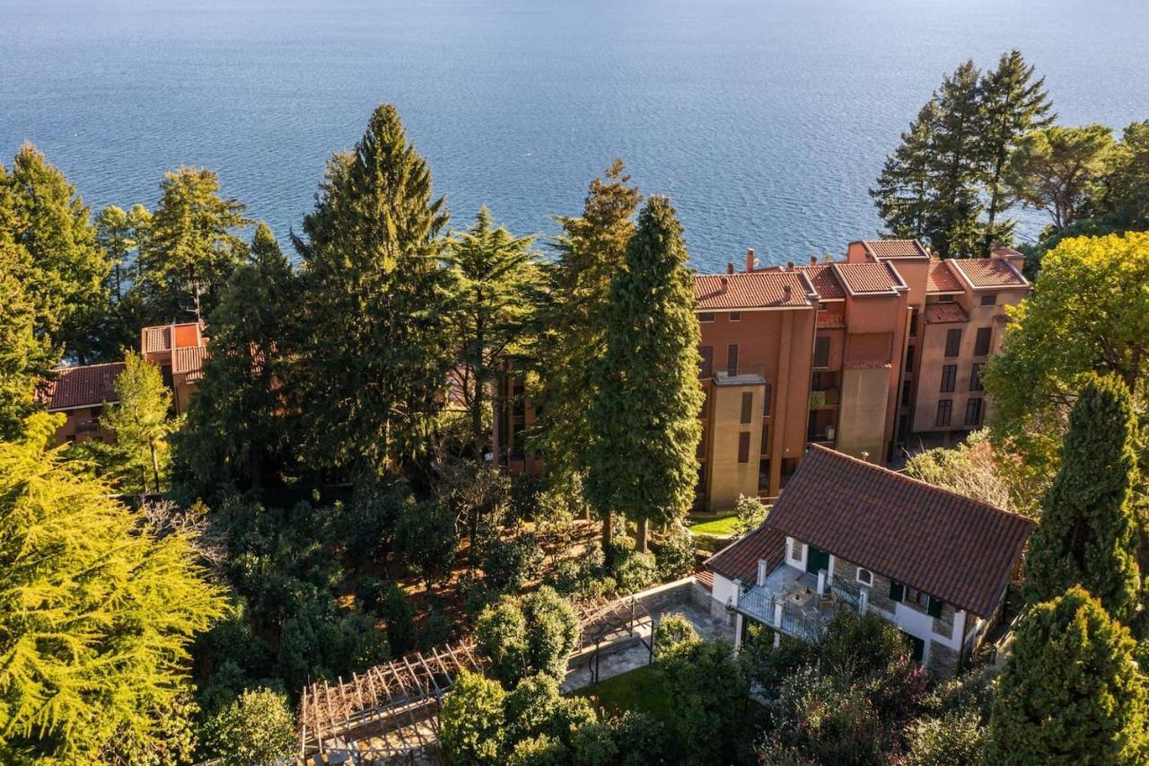 Ferienwohnung La Camelia D'Oro Oggebio Exterior foto