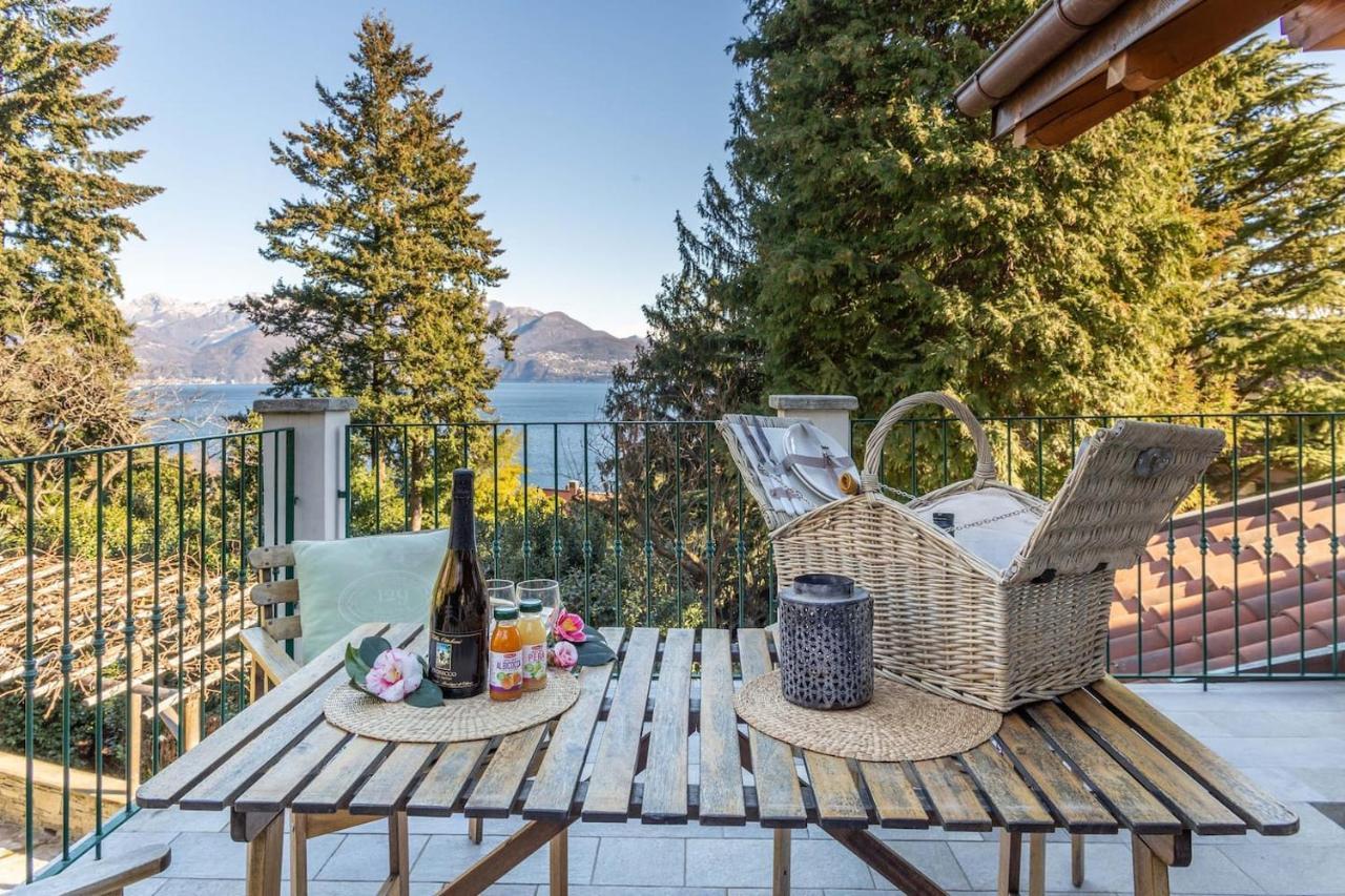 Ferienwohnung La Camelia D'Oro Oggebio Exterior foto